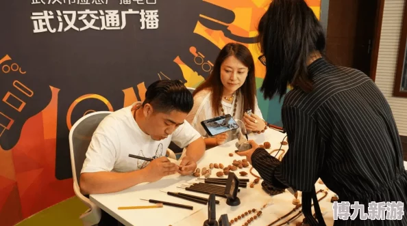 麻花传媒沈芯语老师家访，竟发现学生家中隐藏惊人秘密，令人震惊的真相曝光！