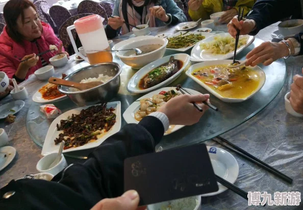 出差和岳最近出差期间我尝试了当地的特色美食，收获了不少惊喜。