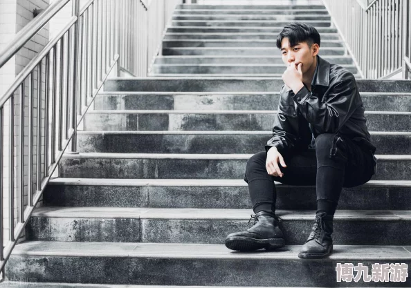 爸爸能不能不c我展现了权力关系下弱势群体的无声呐喊和对安全感的渴望